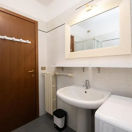 Orchidea Apartman *