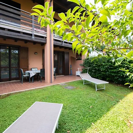 Orchidea Apartman *